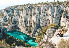 visiter les calanques de cassis à pied