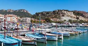 cassis hotels