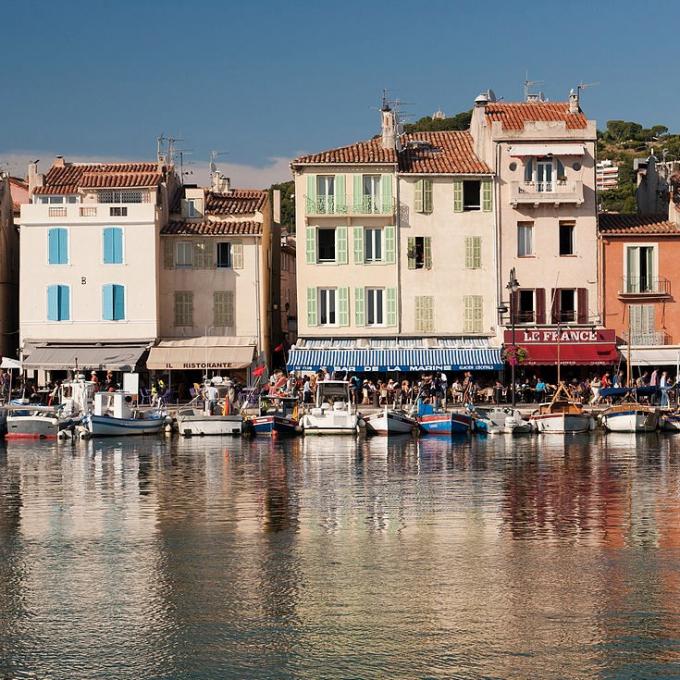 Découvrez Cassis : Que Voir et Explorer dans cette Ville Côtière Magnifique