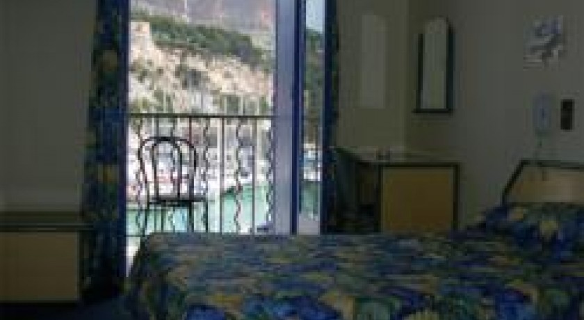 Découvrez l’Élégance de l’Hôtel Le Golfe à Cassis