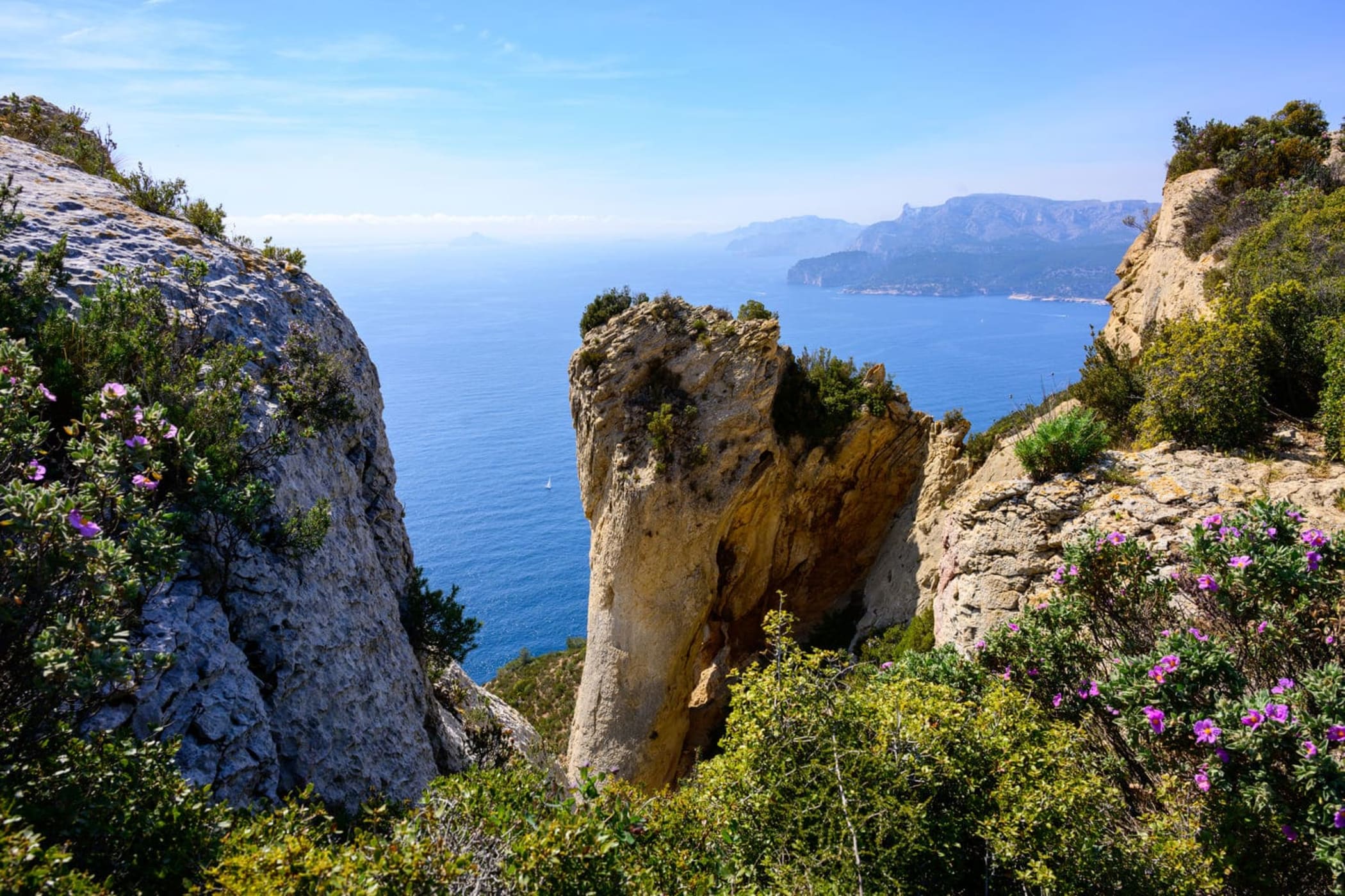 Prévisions météo à Cassis, France : Soleil et Températures Agréables