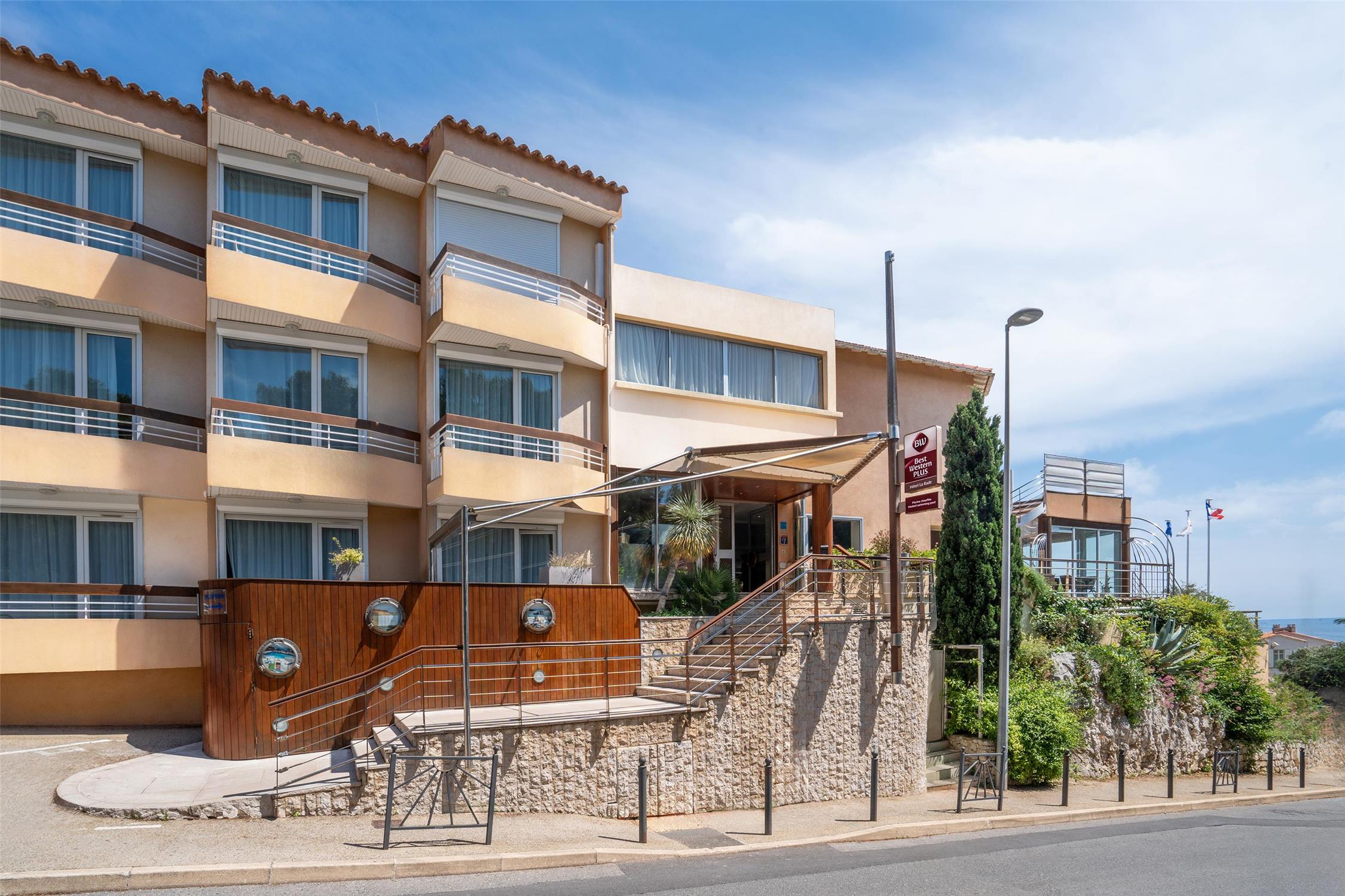 hotel cassis pas cher