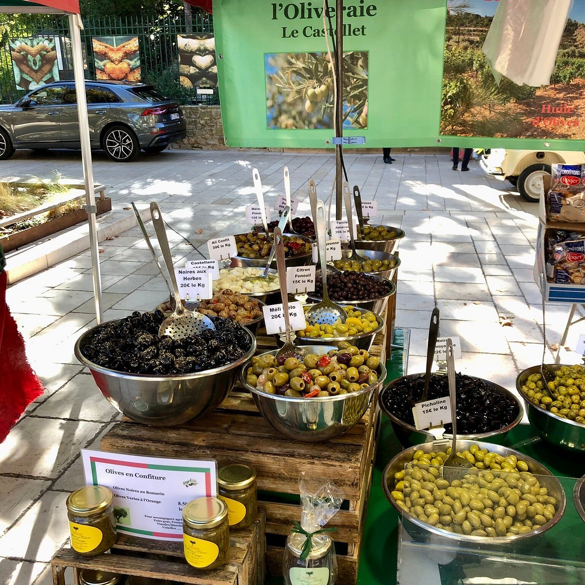 Le Jour de Marché Coloré à Cassis : Une Tradition Authentique à Découvrir