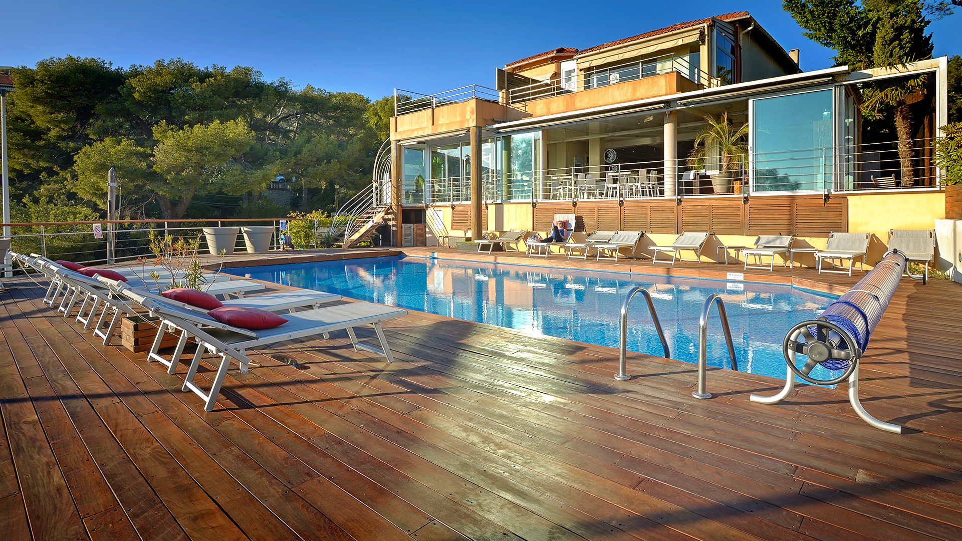 location hotel cassis