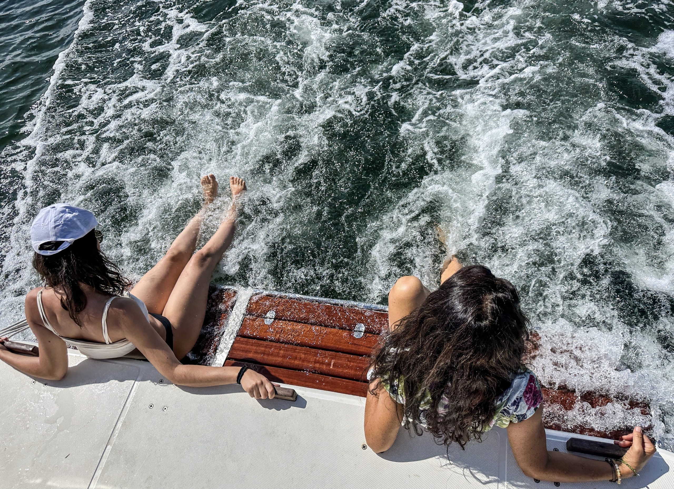 Calanques de Cassis en bateau privé : une escapade inoubliable en Méditerranée
