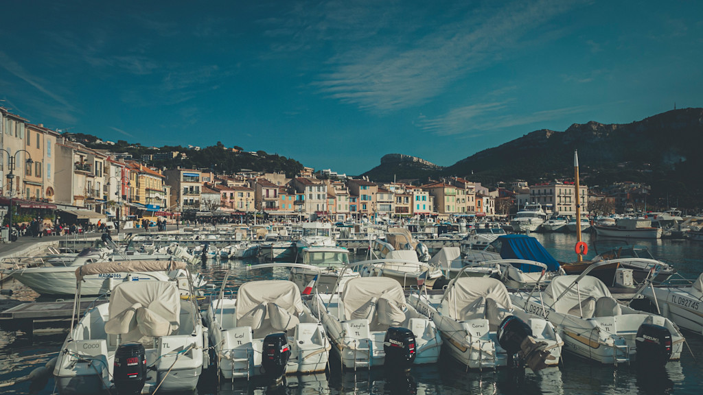 Le port de Cassis : entre charme provençal et eaux méditerranéennes